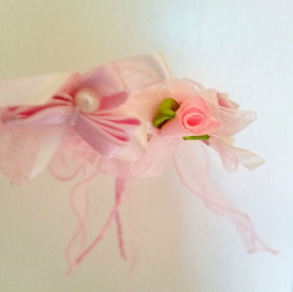 Flower Girl Crown (little girl) - Picture 2 of 4